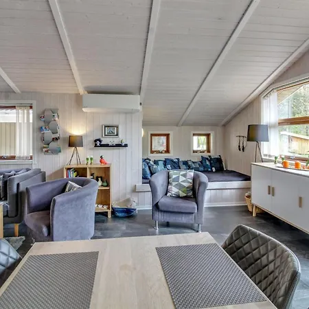 Сasa de vacaciones Arvi - 30km From The Sea By Interhome